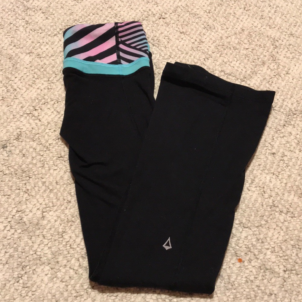 Ivivva yoga pants